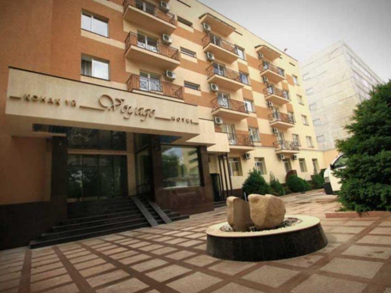 Voyage Hotel Almaty Eksteriør billede
